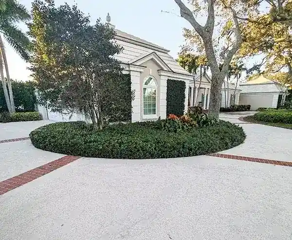 Pressure and soft washing in Vero Beach, Indian River County